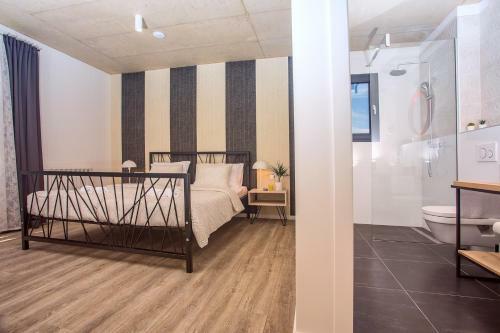 Modern Villa M30 With Private Pool, 3 En-suite Bedrooms