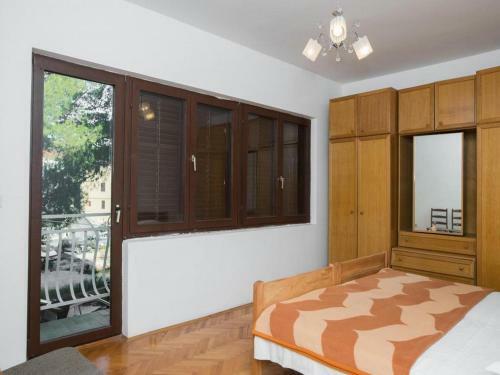Apartments Gaj Brodarica