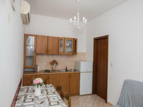 Apartments Gaj Brodarica