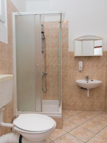Apartments Gaj Brodarica