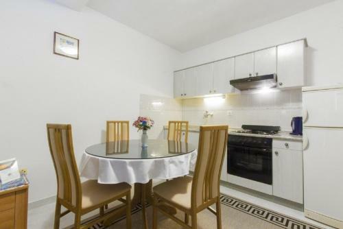 Apartments Milans-25m From Beach