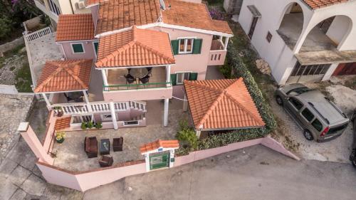 Apartments Jadric