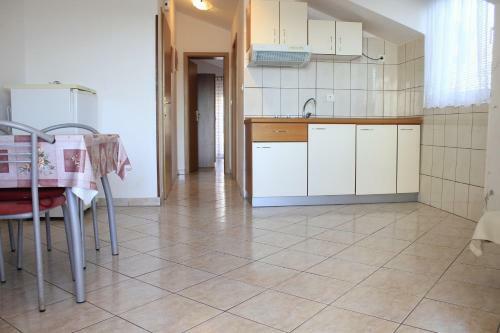 Apartments Ante - 30 M From Sea