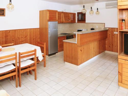 Apartment Martina - Kor300