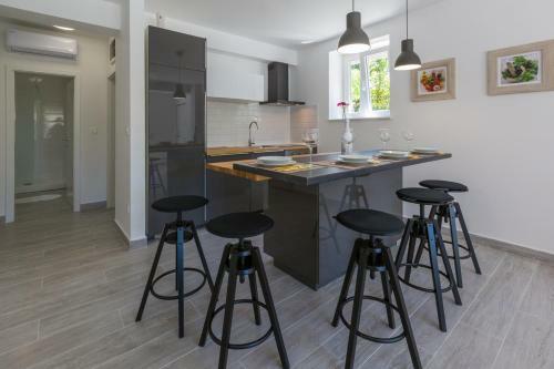 Apartamentos Prahin 1 I 4