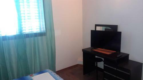 Apartment Kira - 20m From Beach