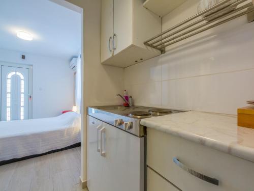 Apartments Azzaro