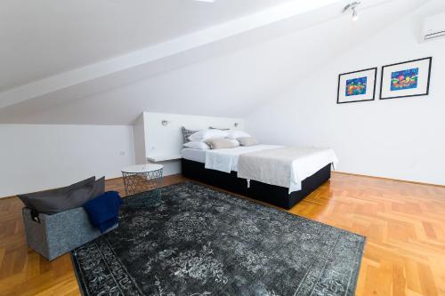 Villa Jely