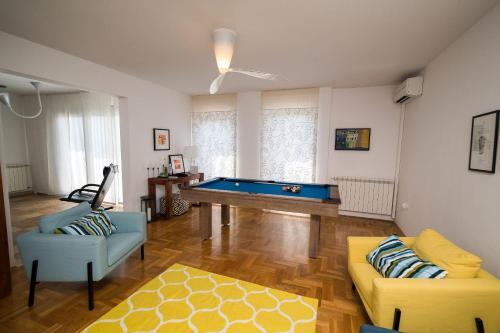 Villa Jely