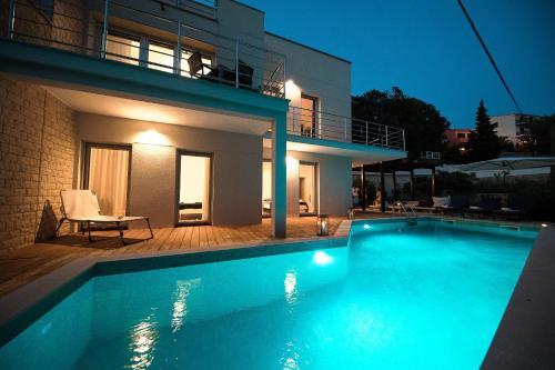 Villa Jely