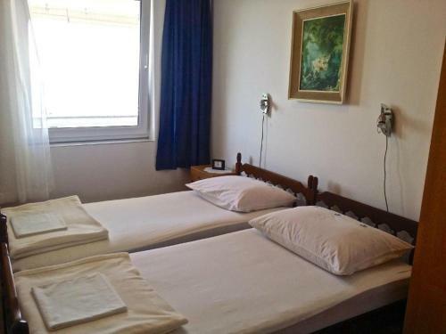 Family Apartments With See View