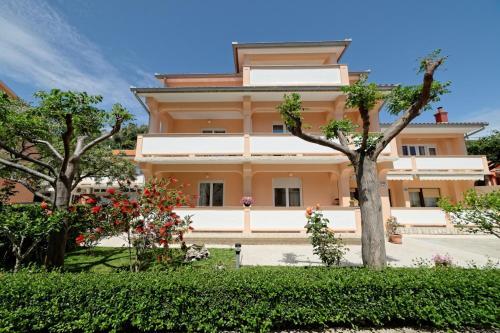 Apartamento House Palit (820)