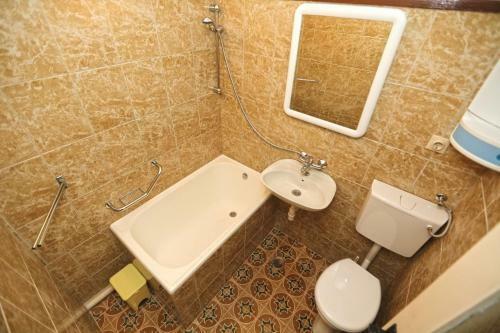 Apartments Ivan - 60m From The Sea
