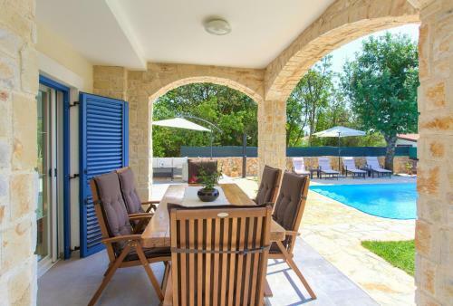 Villa Holiday House Brajde