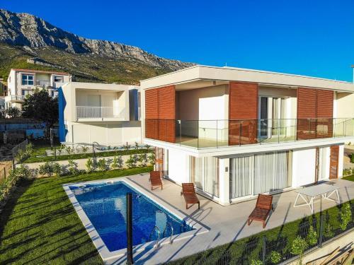 Villa Marie****
