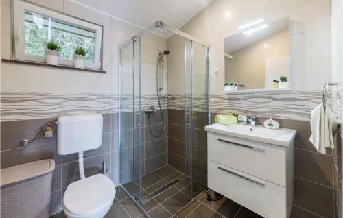 Amazing Apartment In Pavicini W/ 1 Bedrooms