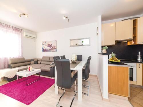 Apartment Nika