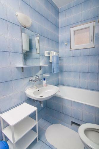 Apartments May - Sea View