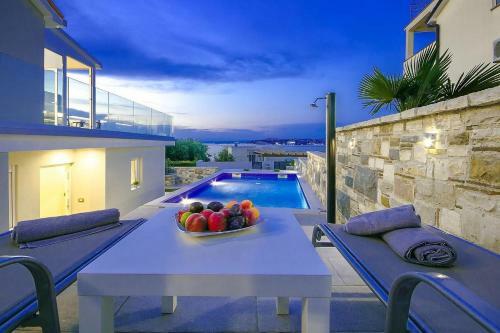 Villa Aurora