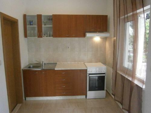 Apartments Niki - 20m From The Sea