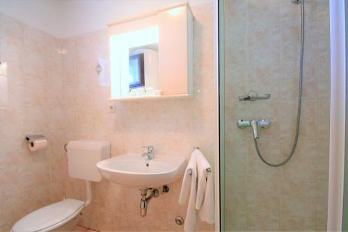 Hostal Apartments Livio Stranici