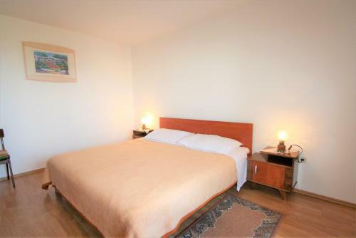 Hostal Apartments Livio Stranici