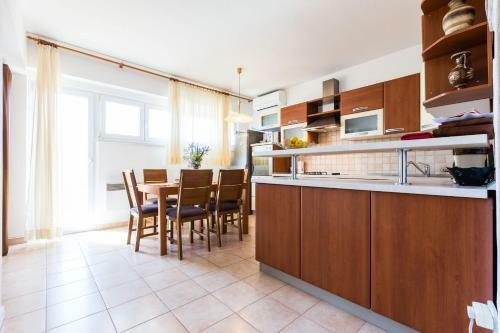 Oleander Apartment