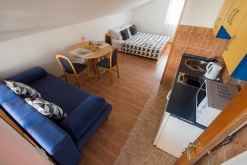 Hostal Apartments Dona