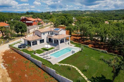 Villa Maria Markovici