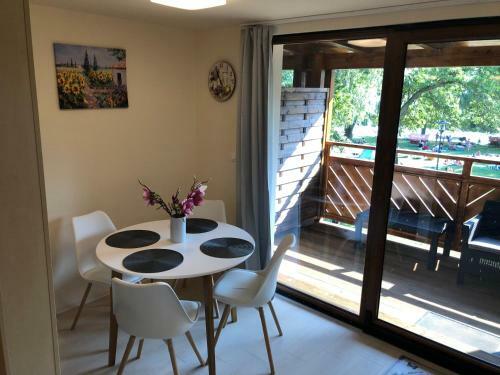 Beachfront Studio Apartman
