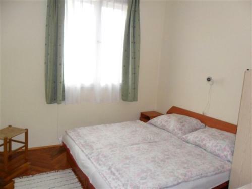 Villa Holiday Home- Red Rose