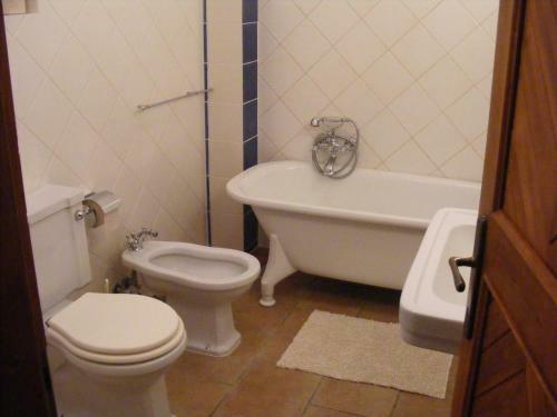Hostal Gella K�ria