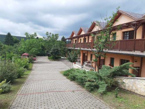 Bianka Apartmanh�z