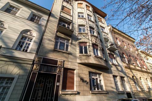 Tamara Apartment
