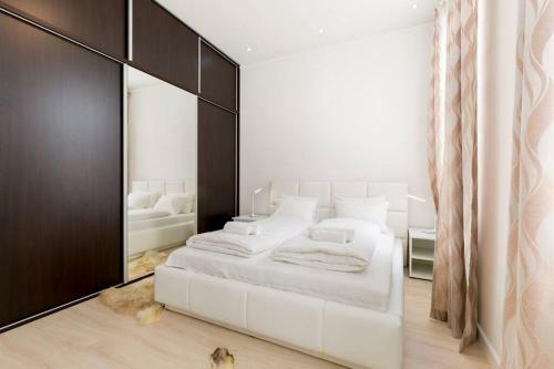 Apartamento Eiffel Palace Luxury Dream Home 1