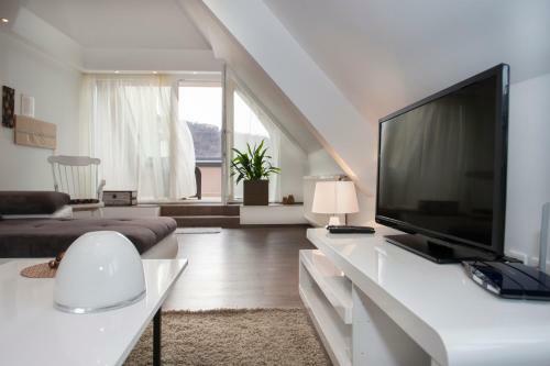 Apartamento Riverside Flat With King Castle View