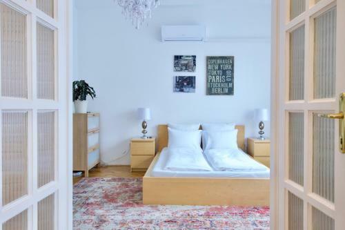 Standard Apartment By Hi5 - Mad�ch Imre 1