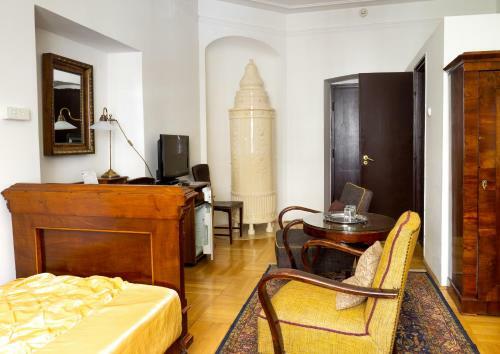 Hotel Monarchy Residence