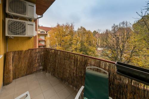 Green View Apartment