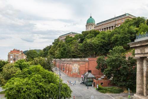 Apartamento Deluxe Residence Chain Bridge
