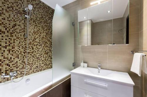 Apartamento Eiffel Palace Luxury Dream Home 2