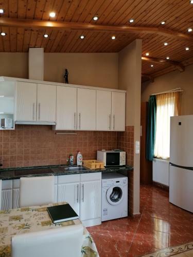 Betty-major Apartman