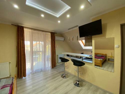 Millennium Lux Apartments