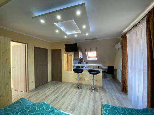 Millennium Lux Apartments