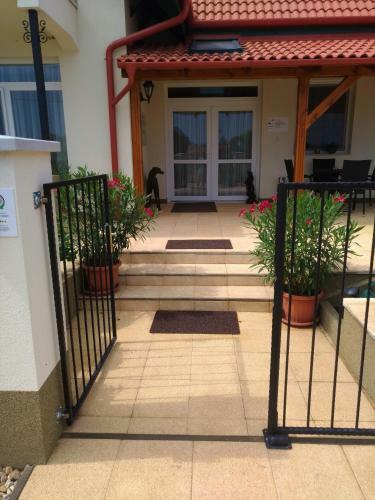 Hostal St. Hubert Vend�gh�z