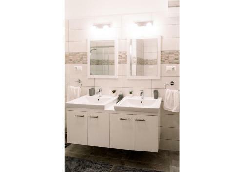 Royal 27 Apartman