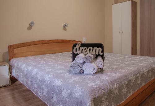 Oros House Apartmanh�z