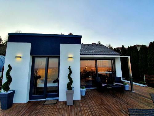 Bed & Breakfast Bagoly Wellness Apartman