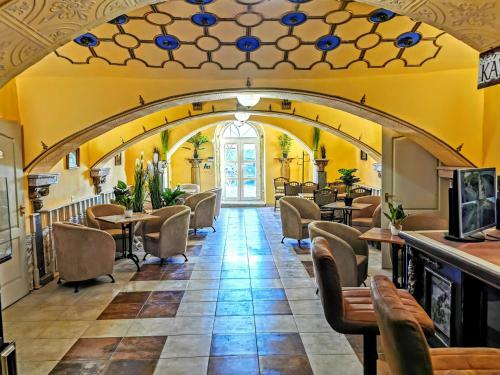 Hotel Chateau Vincze