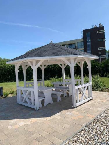 Panor�ma Part Apartman